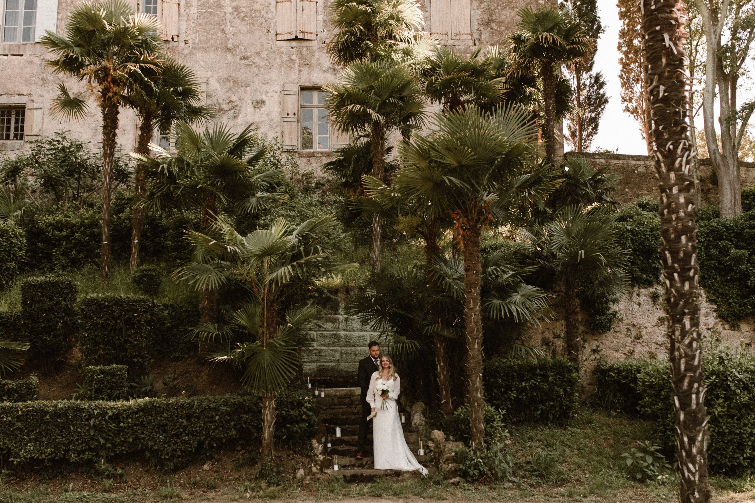artisevenement-weddingplanner-designer-provence-decoration-mariage-boheme-vegetal-domaineribaute-17